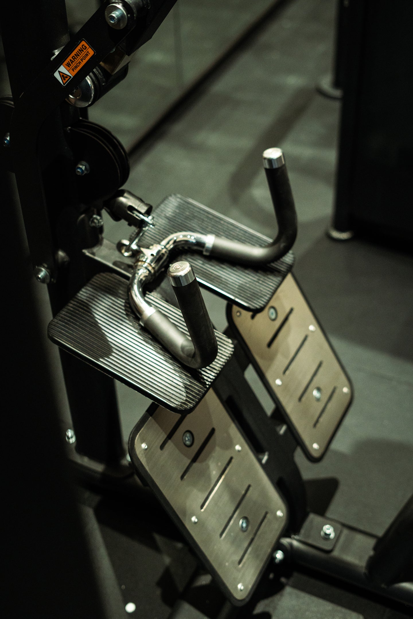 Optimus Series Lat Pulldown / Mid Row
