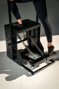 Box Step© Black Edition Chair