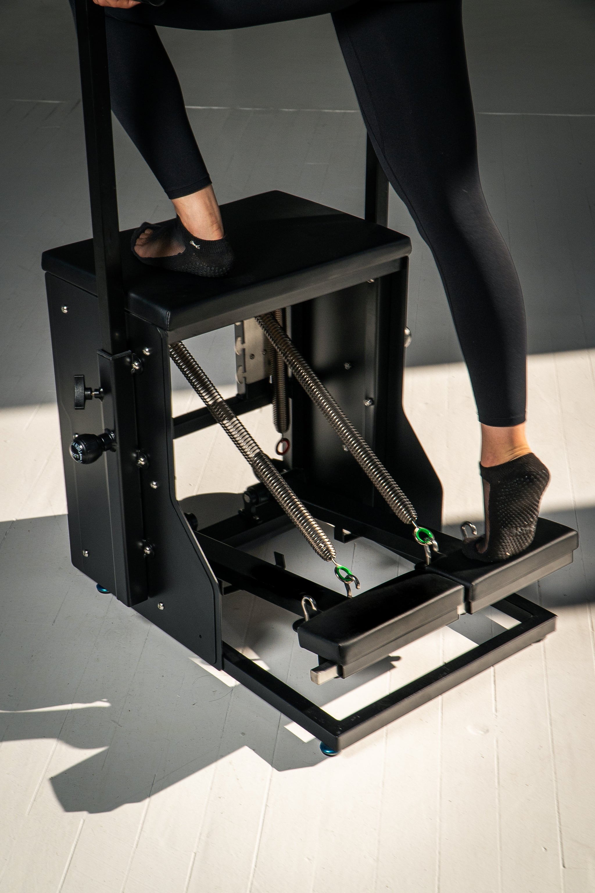 Box Step© Black Edition Chair