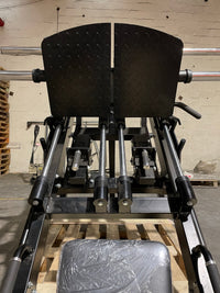 Box Step© Unilateral Leg Press